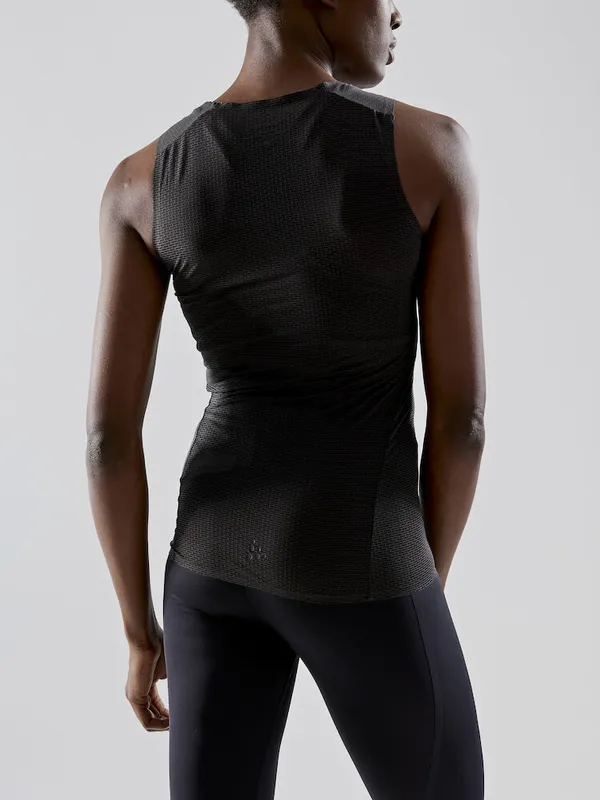 1908853-999000_Pro Dry Nanoweight SL_Closeup2.jpg